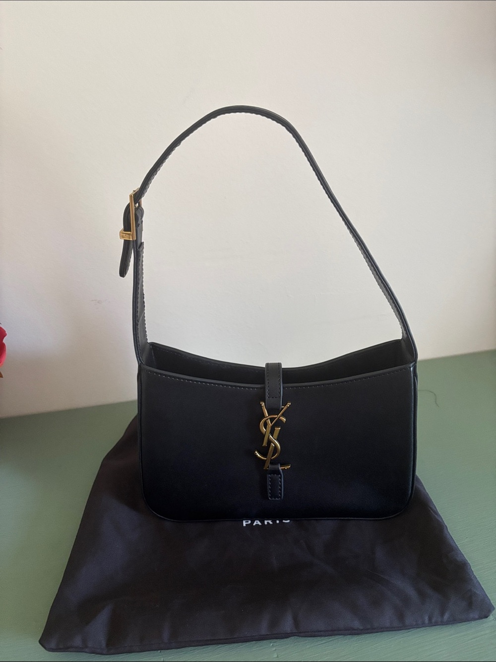 Black Shoulder Bag
